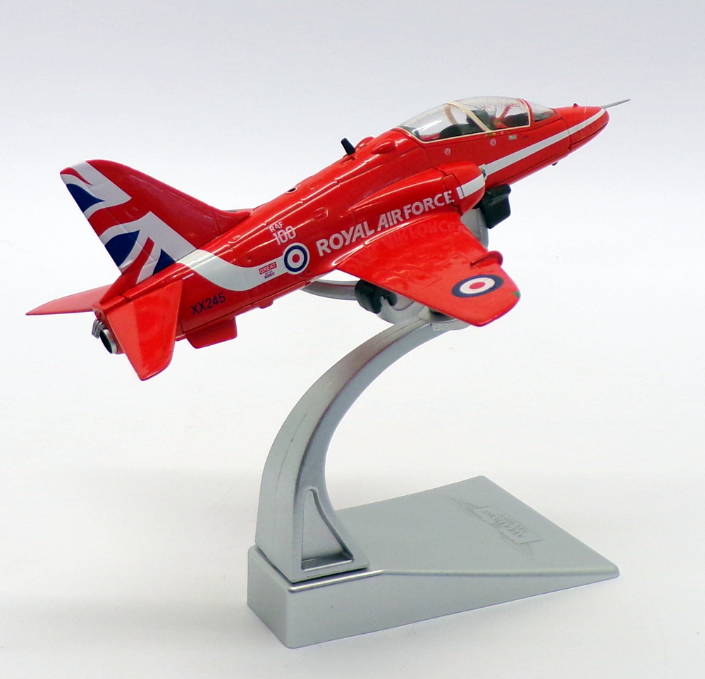 1/72 Scale Aircraft AA36015 BA Hawk T1 XX245 RAF The Red Arrows
