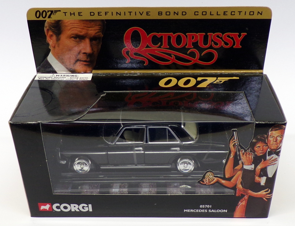 Corgi 1/36 scale 05701 - Mecedes Benz - James Bond 007 Octopussy