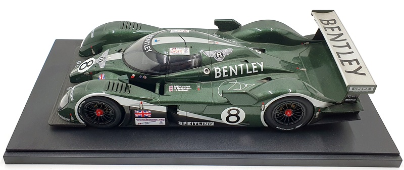 Autoart 1/18 Scale Diecast 80353 - Bentley Speed 8 Le Mans 2003 Signed