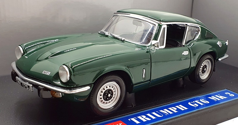 Sun Star 1/18 Scale Diecast 1055 Triumph GT6 MK3 - Dark Green