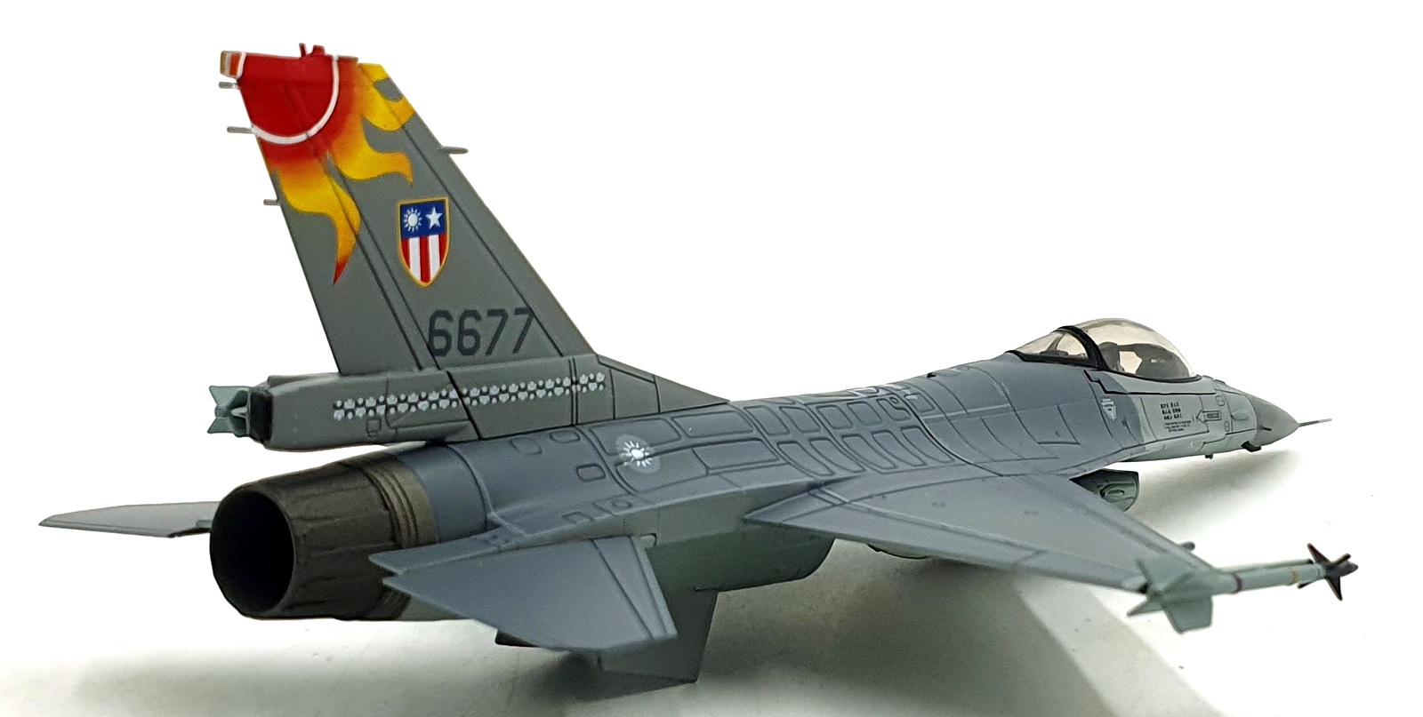 Hobby Master 1/72 Scale HA38071 Lockheed F-16A Fighting Falcon 6677 26th TFG '15 Hobby Master 1/72 Scale HA38071 Lockheed F-16A Fighting Falcon 6677 26th TFG '15