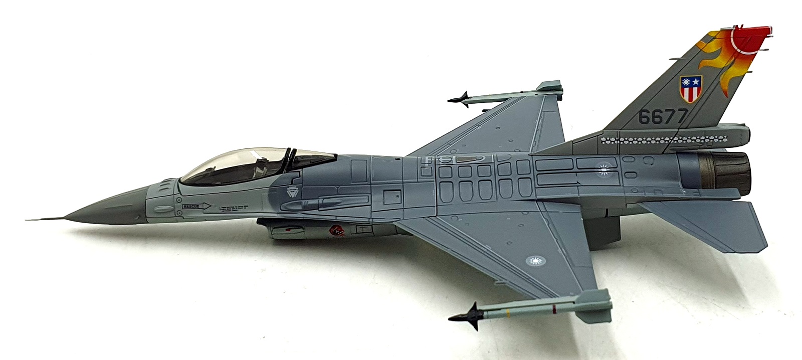 Hobby Master 1/72 Scale HA38071 Lockheed F-16A Fighting Falcon 6677 26th TFG '15 Hobby Master 1/72 Scale HA38071 Lockheed F-16A Fighting Falcon 6677 26th TFG '15
