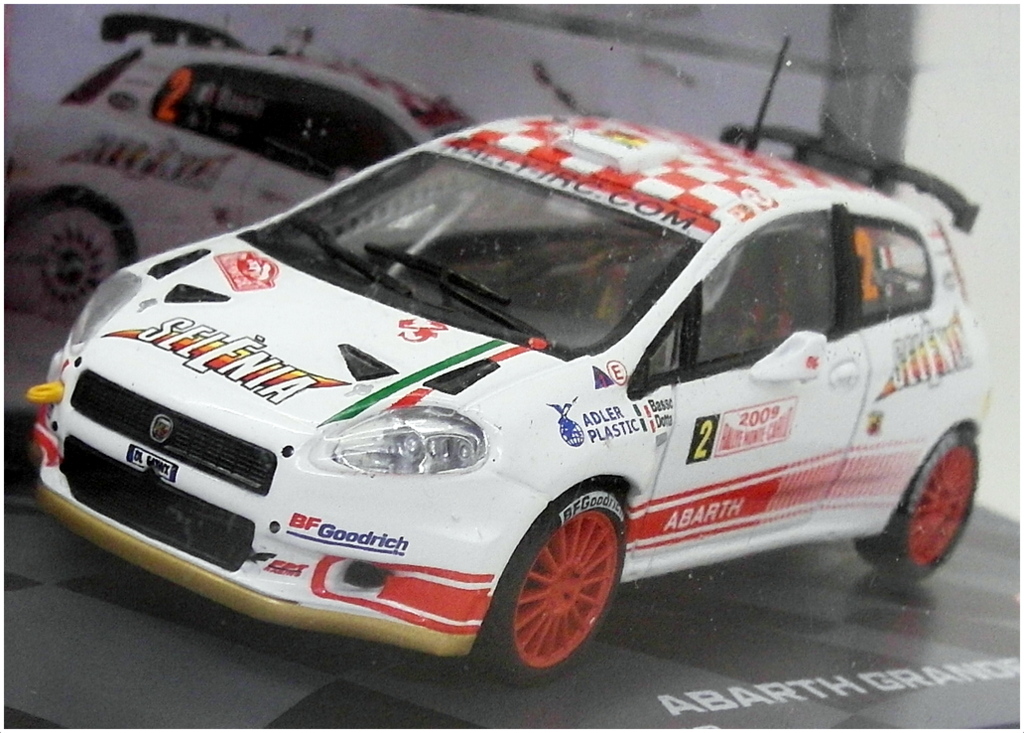 Eaglemoss 1/43 Scale EM03 - Abarth Grande Punto S2000 Monte Carlo 2009