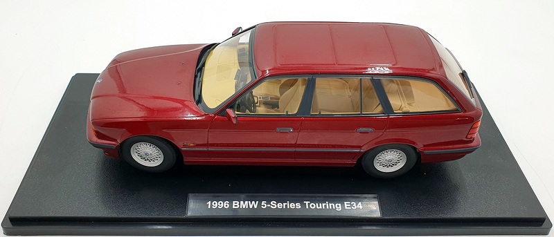 Triple9 1/18 Scale Diecast T9-1800402 - BMW 5 Series Touring E34 Calypso Red Met