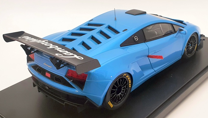 Autoart 1/18 Scale 81359 - 2013 Lamborghini Gallardardo GT3 FL2 - Blue