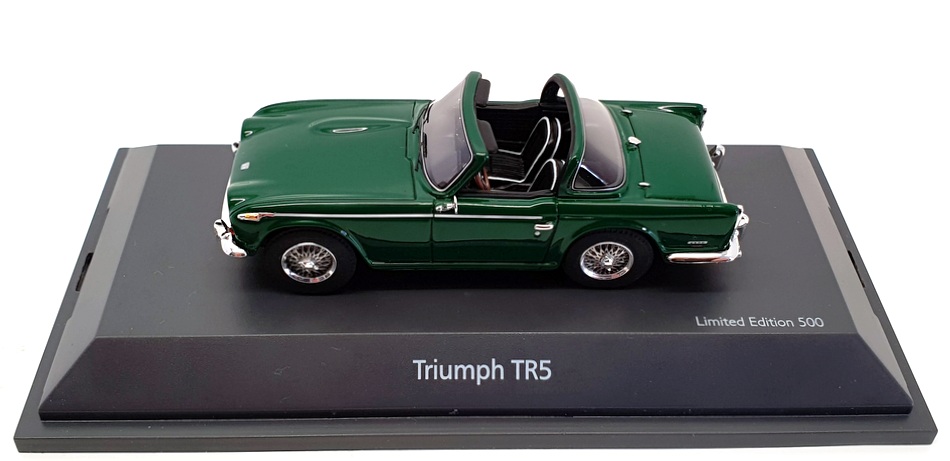 Schuco 1/43 Scale Diecast 45 088 6900 - Triumph TR5 - British