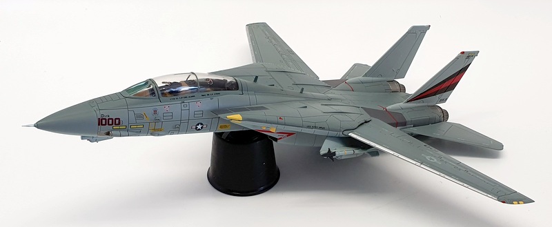 Hobby Master 1/72 Scale HA5233 - Grumman F-14A Tomcat 161621 VF-154 USS K.Hawk