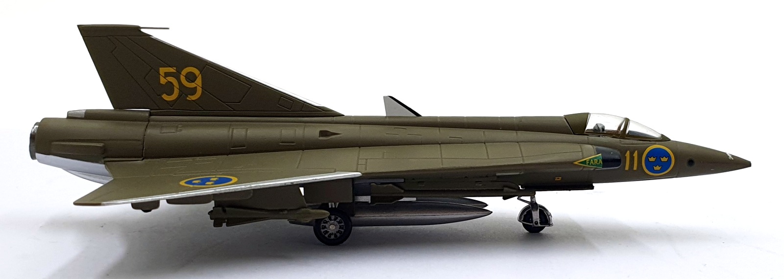 Aviation 72 1/72 Scale AV72-41-011 Saab Draken Swedish 35959 Skavsta Museum Aviation 72 1/72 Scale AV72-41-011 Saab Draken Swedish 35959 Skavsta Museum