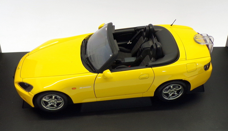 エ*ル様 HONDA S2000 AUTOart イエロー AUTOart 1/18 HONDA S2000 RARE EDM EUROPEAN VERSION AP1 LH