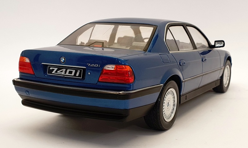 KK Model 1/18 Scale Diecast 180362 - 1994 BMW 7 Series 740I