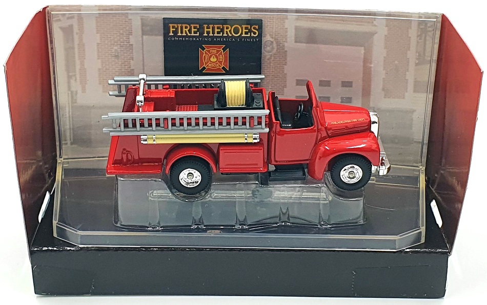 Corgi Appx 10cm Long Diecast CS90046 - Mack B Open Pumper Philadelphia