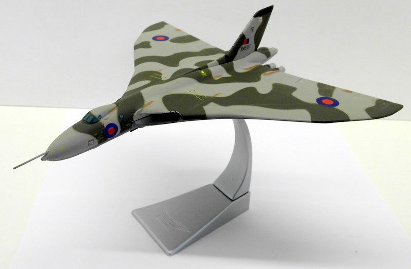 Corgi 1/144 Scale Diecast - AA31202 Avro Vulcan B2 XM597 Falklands Black Buck Corgi 1/144 Scale Diecast - AA31202 Avro Vulcan B2 XM597 Falklands Black Buck