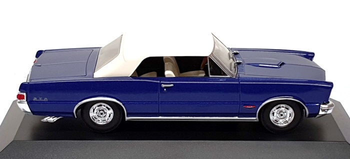 Altaya 1/43 Scale 17725M - 1965 Pontiac Tempest Le Mans GTO Conv. - Blue