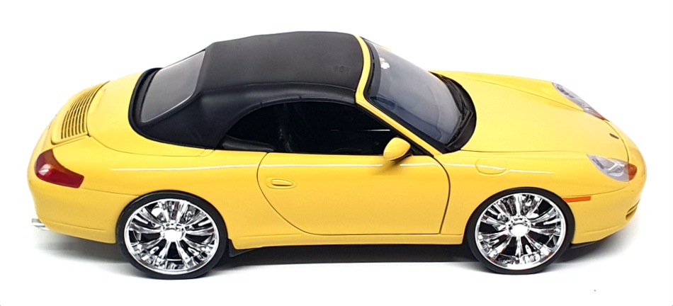UT Models 1/18 Scale 28723E - Porsche 996 With Custom Wheels - Yellow