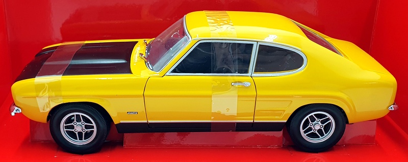 Snap-On 1/18 Scale MRMCAPRI - Ford Capri RS - Yellow/Black