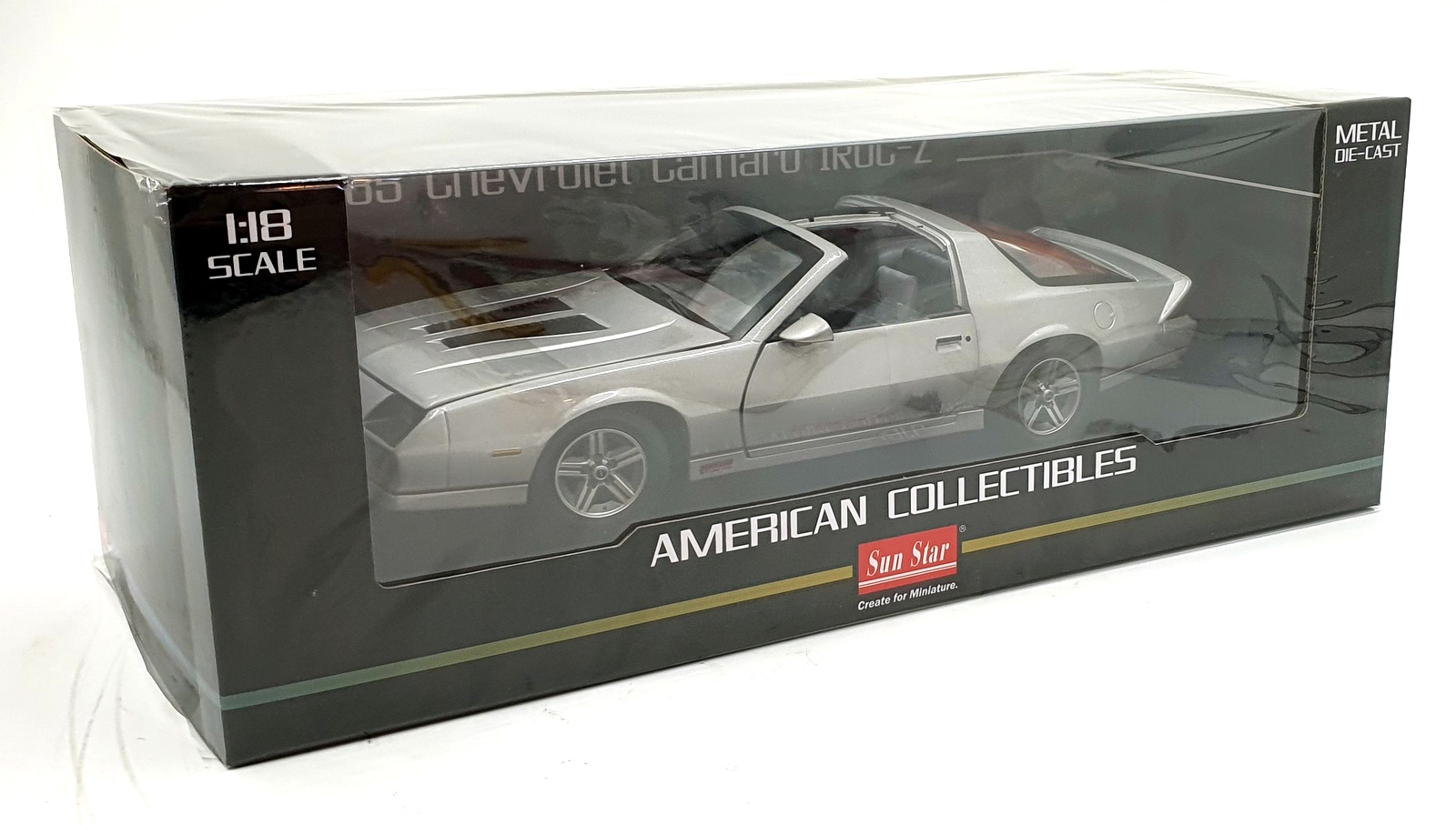 1/18 サンスター 1985 Chevrolet Camaro IROC-Z 1/18 Sunstar 1985 Chevrolet Chevy Camaro IROC-Z Coupe Grey Diecast