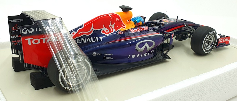 Spark 1/18 Scale Resin 18S135 - Red Bull RB10 F1 2014 #1 S.Vettel