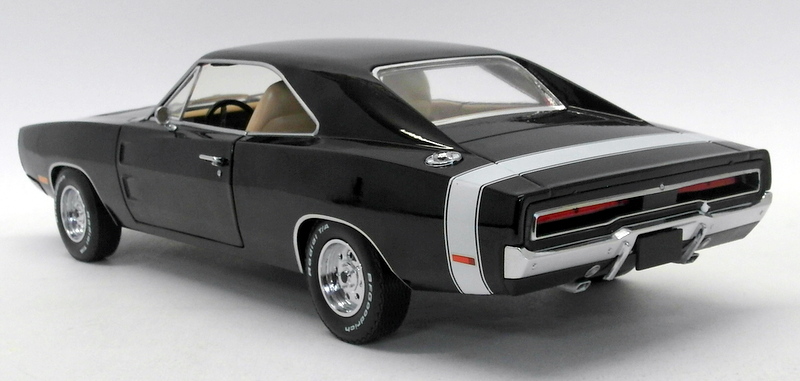 Greenlight 1/18 Scale Diecast - 19046 Supernatural 1970 Dodge Charger Black