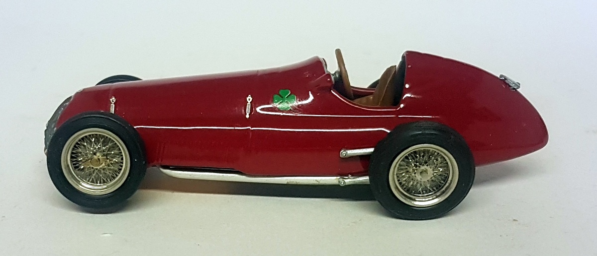 Unbranded 1/43 Scale Resin Model - 515 - Alfa Romeo F1 Race Car Red