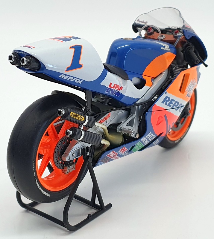 Minichamps 1/12 Scale Motorcycle 122 976101 - Honda NSR500 M.Doohan | eBay