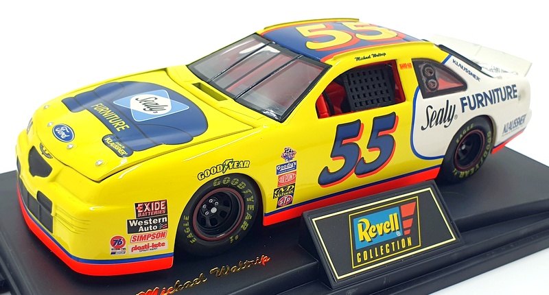 Revell 1/24 Scale 6907 - 1997 Ford Thunderbird Sealy #55 M