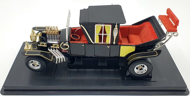 Ertl 1/18 Scale Diecast 33036 - Munster Koach - The Munsters TV Series Ertl 1/18 Scale Diecast 33036 - Munster Koach - The Munsters TV Series