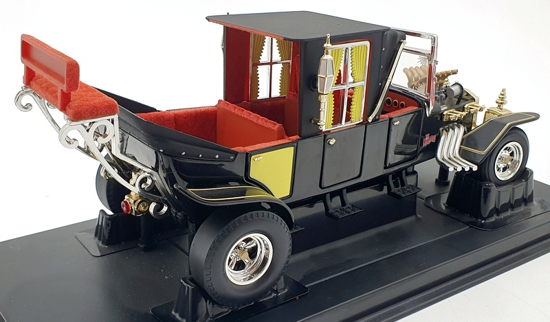 Ertl 1/18 Scale Diecast 33036 - Munster Koach - The Munsters TV Series Ertl 1/18 Scale Diecast 33036 - Munster Koach - The Munsters TV Series