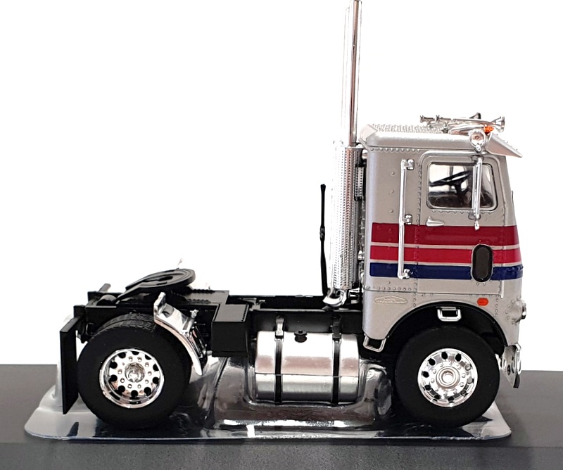 Ixo 1/43 Scale Diecast TR084 - 1976 Freightliner COE - Silver