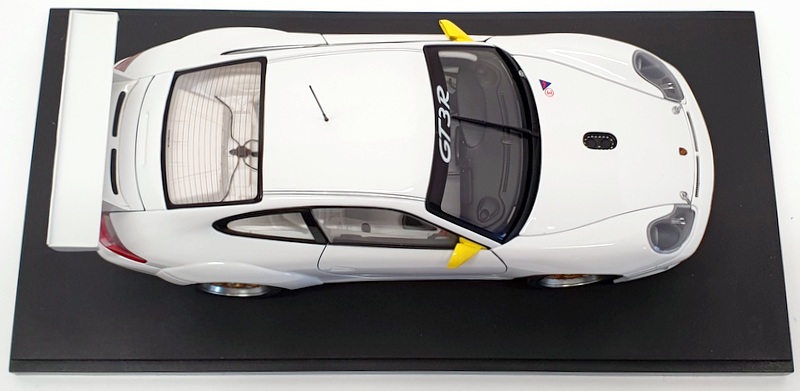 未開封 1/18 AUTOart Porsche 911 GT3R ホワイト 未開封 1/18 AUTOart Porsche 911 GT3R ホワイト 1/18 AUTOart