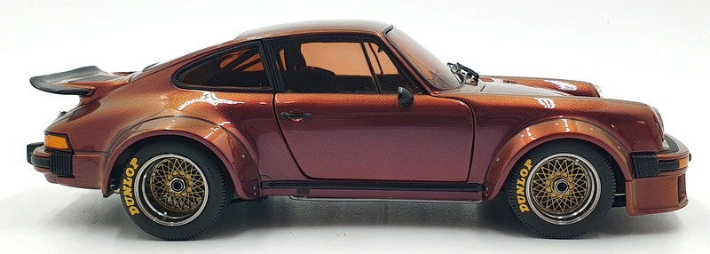 Exoto 1/18 Scale Diecast 11115 - Porsche 934 RSR 1976 - Standox interlagos Fire