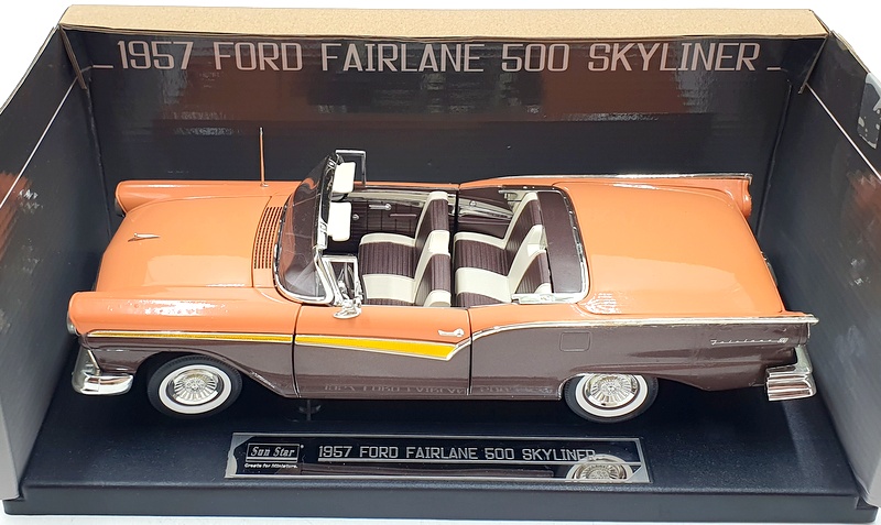 Sun Star 1/18 Scale Diecast 1345 - 1957 Ford Fairlane 500 Skyliner Silver/Coral