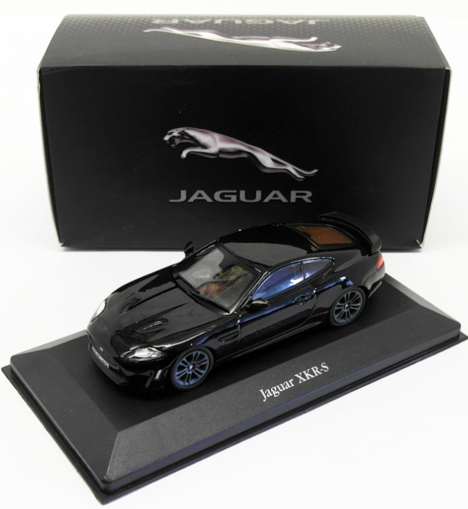 Atlas Editions 1/43 Scale Model Car 4 641 110 - Jaguar XKR-S