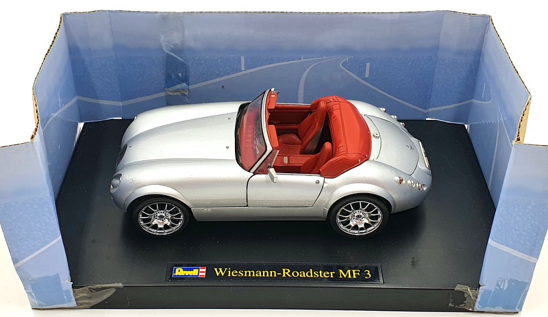 Revell 1/18 Scale Diecast 08860 - Wiesmann-Roadster MF 3 - Silver