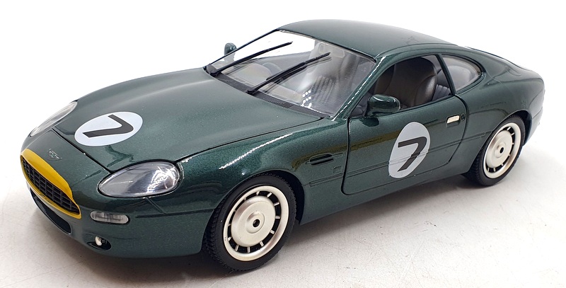 Guiloy 1/18 Scale Diecast 301024B - Aston Martin DB7 #7 - Green | eBay
