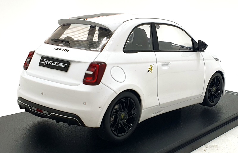 Miniature Fiat 500e Abarth 2024 IXO/MCG - 1/18 - Blanche - Neuve