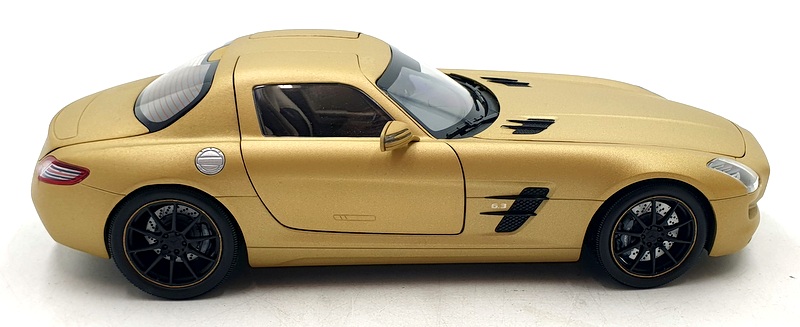 Minichamps 1/18 Scale Diecast DC211124X - Mercedes-Benz SLS AMG