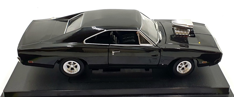 Ertl 1/18 Scale Diecast Model Car 36685 - 1970 Dodge Charger