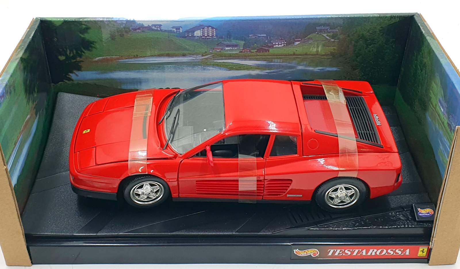 Hot Wheels 1/18 Scale Diecast 25732 - Ferrari Testarossa 1984