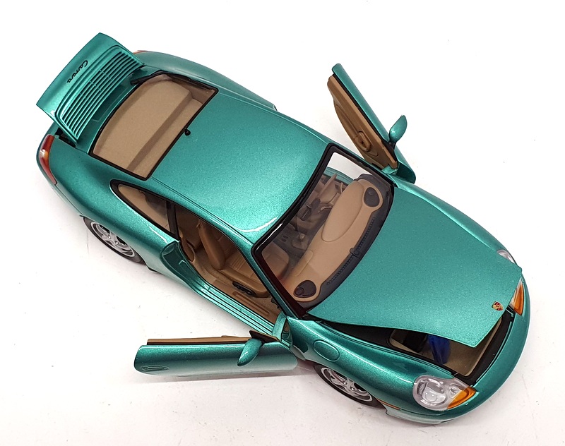 UT Models 1/18 Scale Diecast 27901 - Porsche 911 (996) Coupe - Met Green