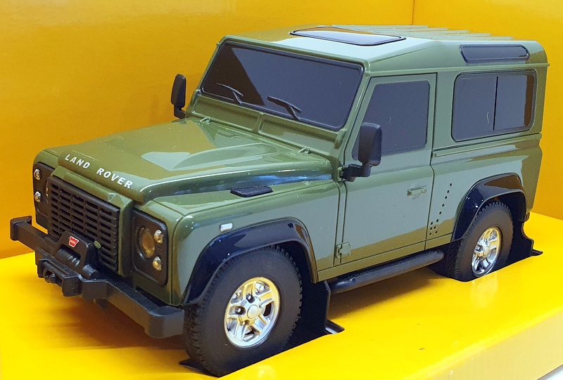 Rastar land rover defender