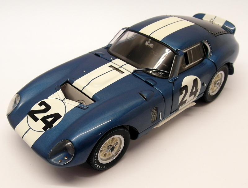 Exoto 1/18 Scale - RLG18012 Cobra Daytona 1965 Winner Coppa di