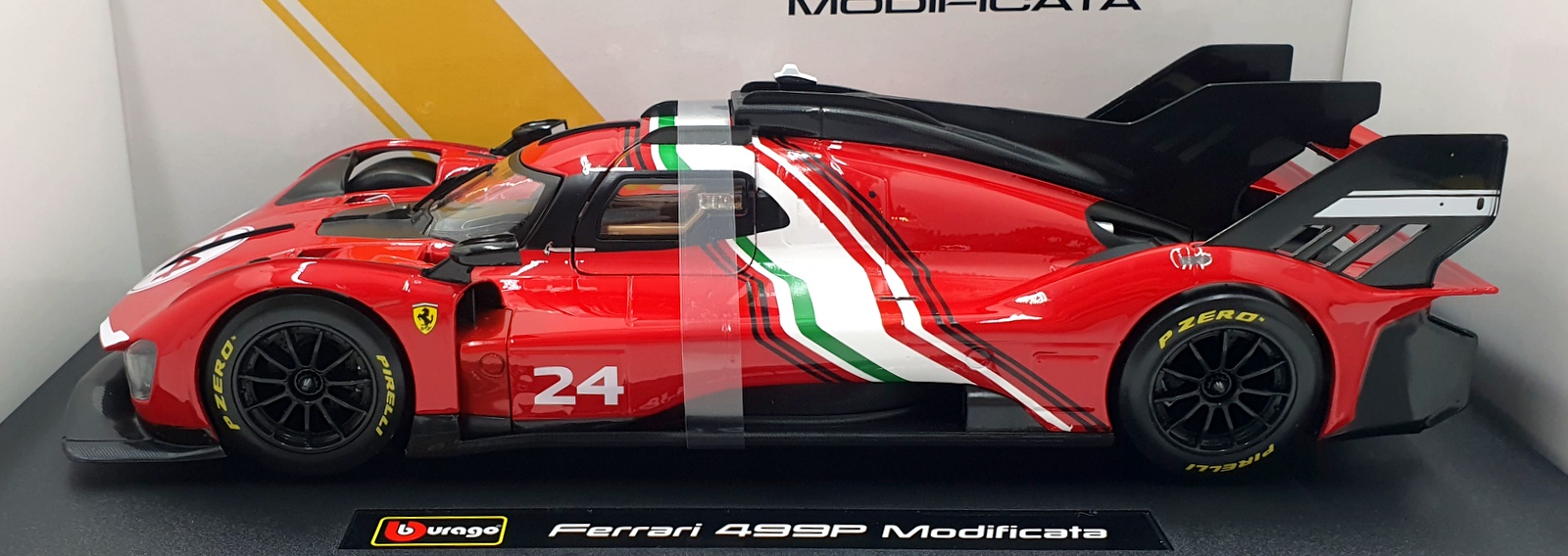 Burago 1/18 Scale 18-16302 - Ferrari 499P #24 Modificata - Red/White