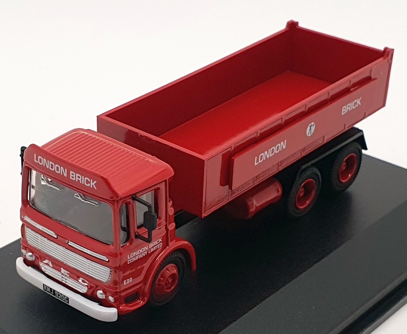 Oxford Diecast 1/76 76TIP005 - AEC Ergomatic Tipper London Brick Company - Red