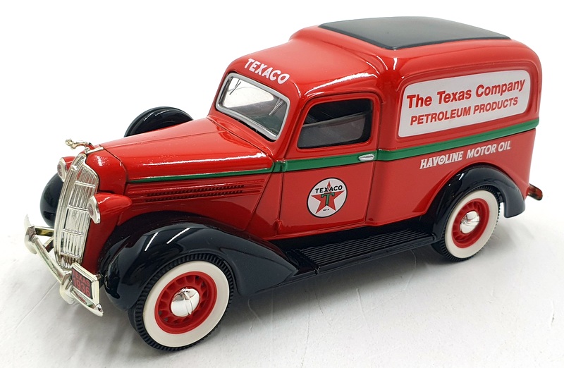 Liberty Speccast 1/25 Scale 74073 - 1936 Dodge Panel Delivery - Texaco