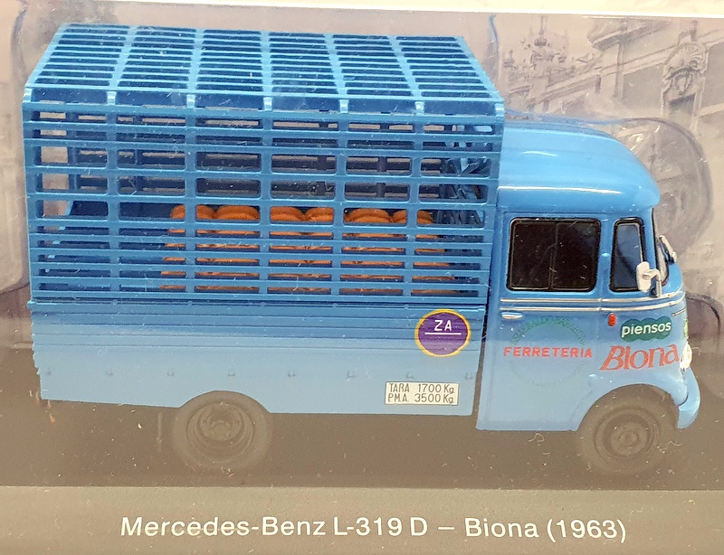 Altaya 11cm Long Model Truck 1901IR10 - 1963 Mercedes Benz L 319 D  - Blue