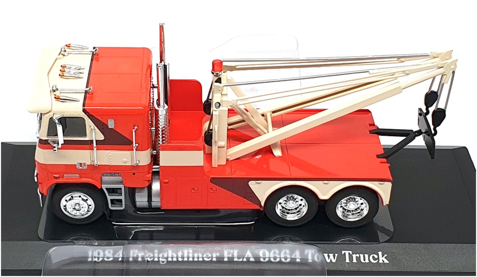 Greenlight 1/43 Scale 86631 - 1984 Freightliner FLA 9664 Tow Truck Orange/Cream