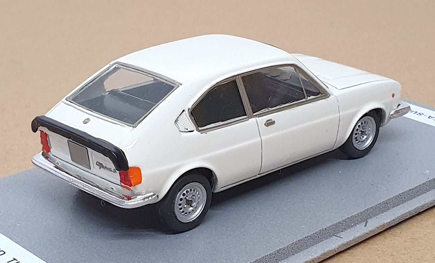 Unknown Brand ? 1/43 Scale Built Kit AR2701 - Alfa Romeo Alfa-Sud TI 2Dr. White