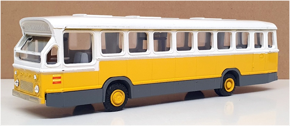 Lion Toys 1/50 Scale Diecast No.38 - DAF City-Bus - Yellow/White