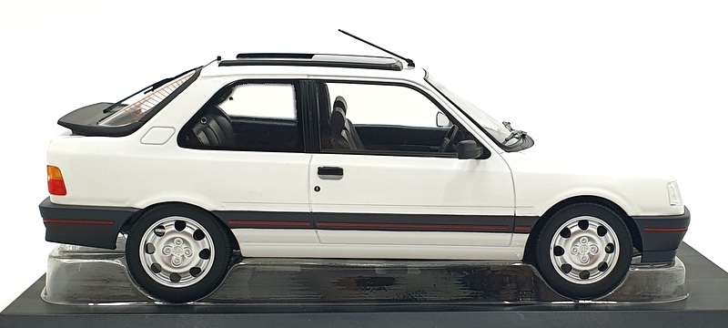 Norev 1/18 Scale Diecast 184888 - 1988 Peugeot 309 GTi - Meije White Norev 1/18 Scale Diecast 184888 - 1988 Peugeot 309 GTi - Meije White