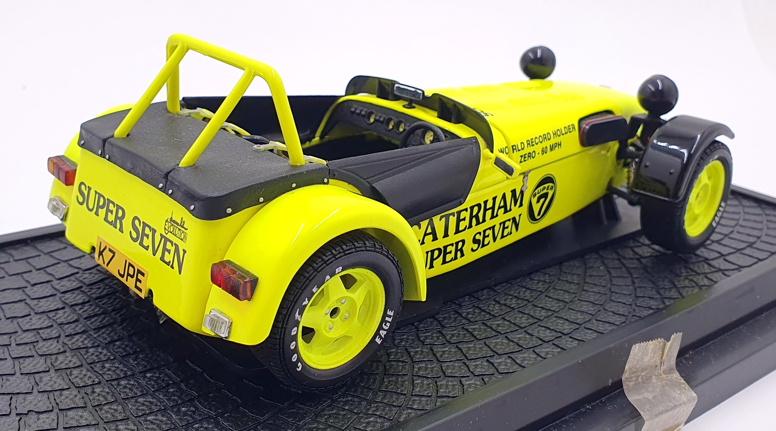 Kyosho 1/18 scale Diecast 7022Y - Caterham Super Seven JPE